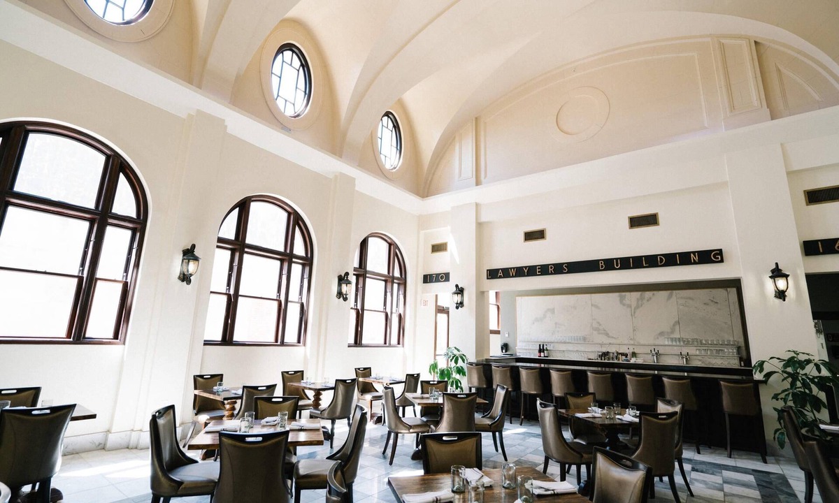 Gastonia Hotel | The Esquire Hotel Downtown Gastonia, an Ascend Collection Hotel