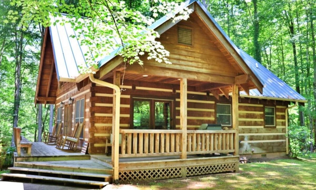 Cherokee Cabin | The Hilltop: 6 Minutes to Hiking, Casino & Golf