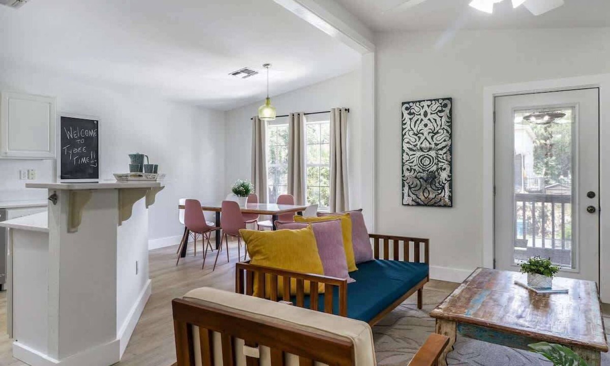 Tybee Island House | The Jasmine Loft