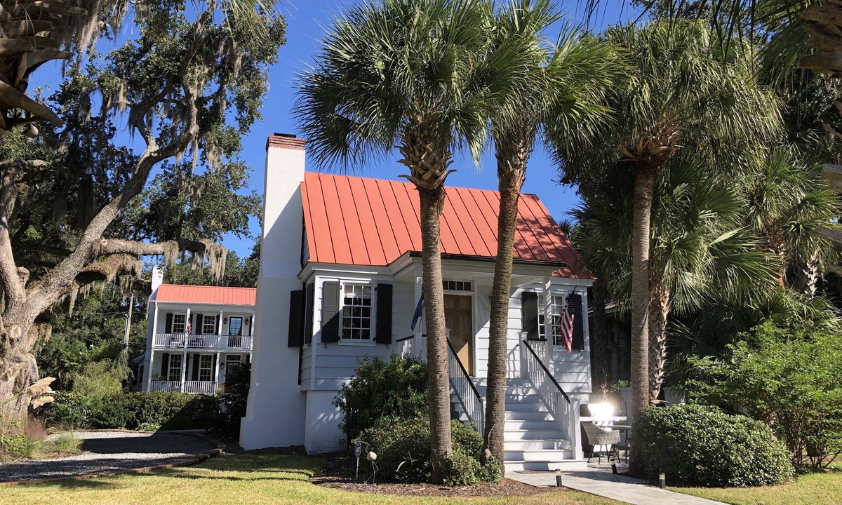 The Old Point House | The Library House - Historic Old Point. 30-Day minimum