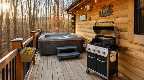 Claypool Hill House | The Little Deer Cabin - Hot Tub Stone Fireplace
