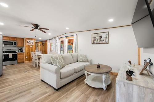 Mount Mourne House | The Magnolia House
