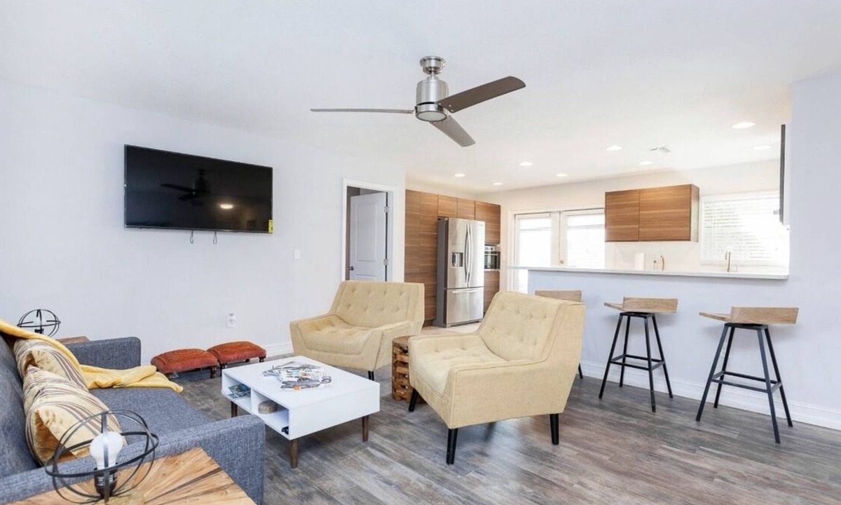Altamonte Springs House | THE OLIVIA by EVRH