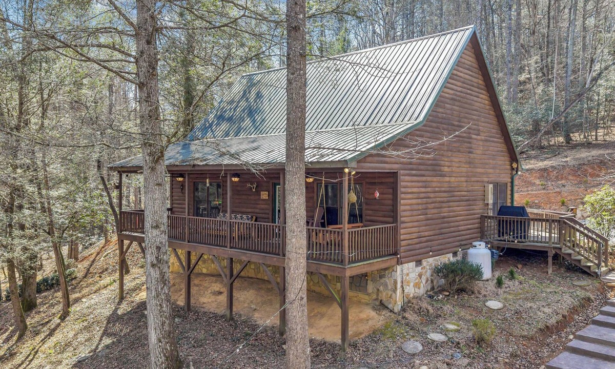 Hays Cabin | The Roaring River Cabin