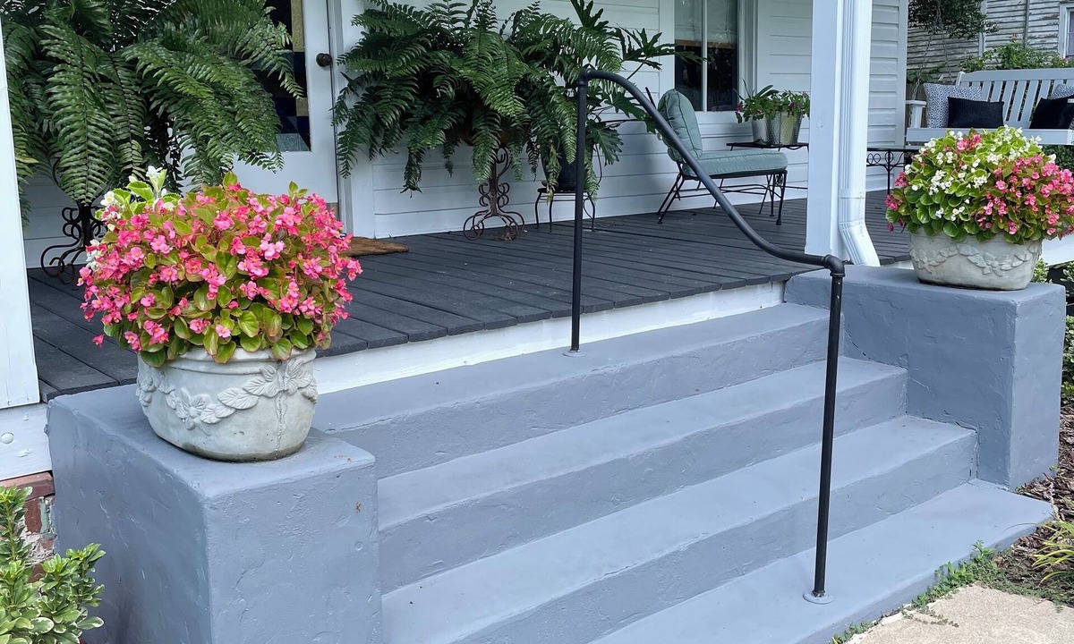 Historic Downtown Apalachicola House | The Tarpon Cottage near the bay.nRelaxing getaway!nSnowbirds special.