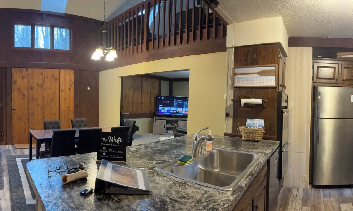 Hamlin House | This dramatic home Located inside THE HIDEOUT offers a unique layout