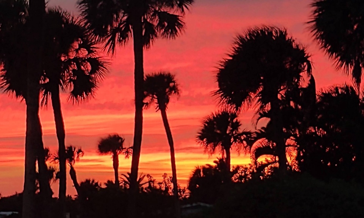 South Patrick Shores House | This updated surf side paradise is just minutes to the beach!