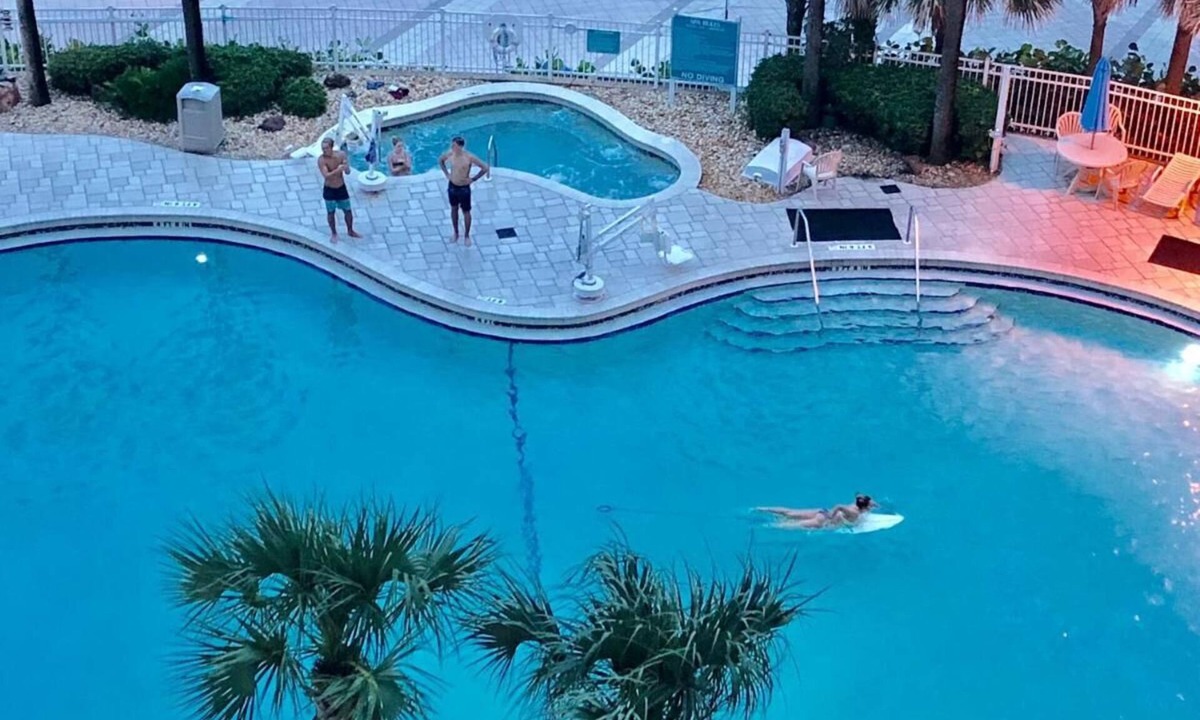 Brush - Stewarts Condo | Three Bedroom with access to the beach. Note: This is a time share property