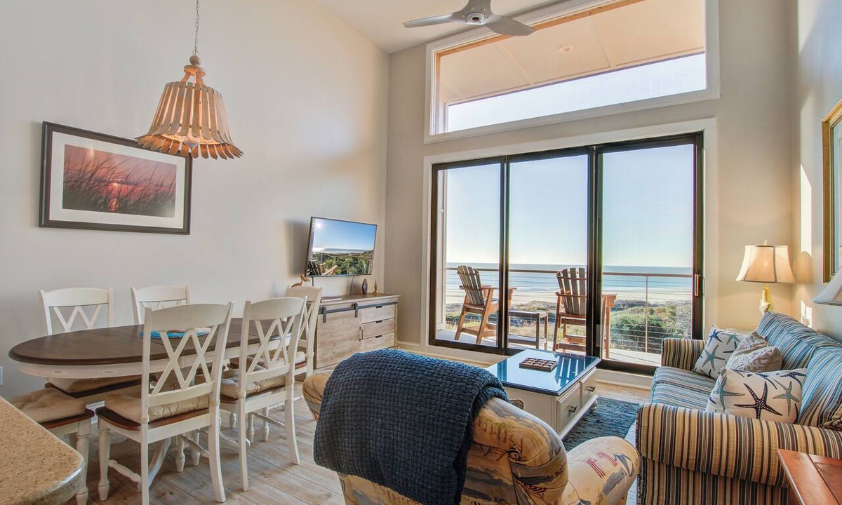 West Beach Village Condo | Three Oceanfront Private Balconies with Panoramic View, Dolphins & Calm Breezes!