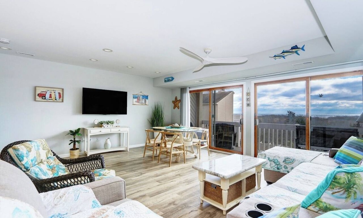 Southend Apartment | TideWatch-Relax in Brigantine w/Views,Beach and Pool