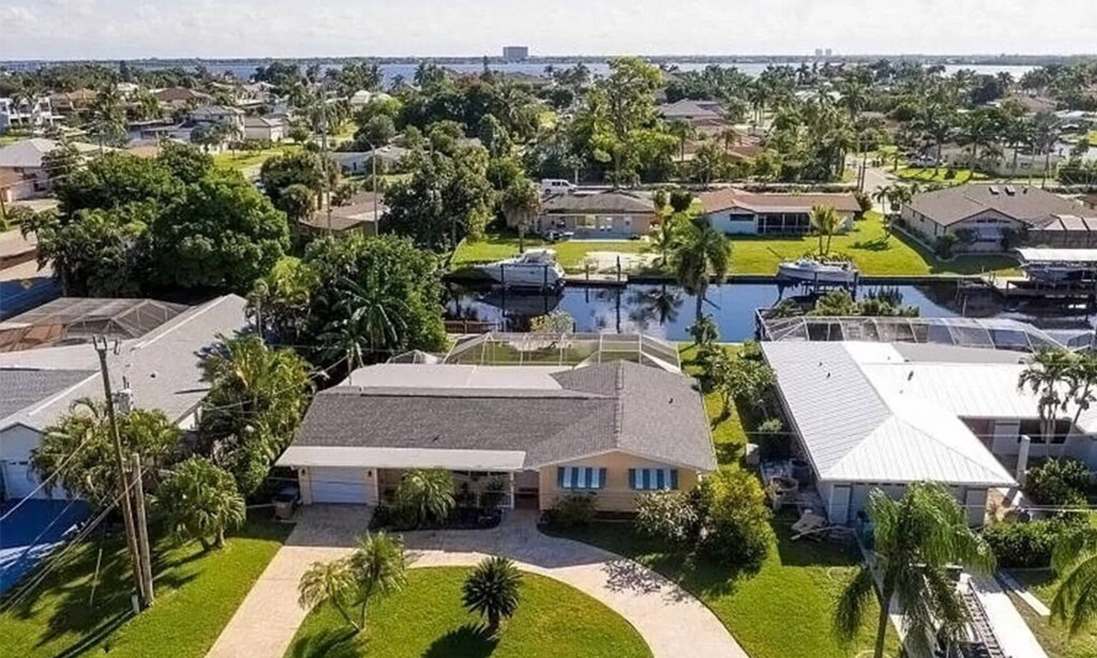 Yacht Club House | Top Rated! Waterfront Oasis: Newly Remodeled 4BR with Pool & Gulf Access