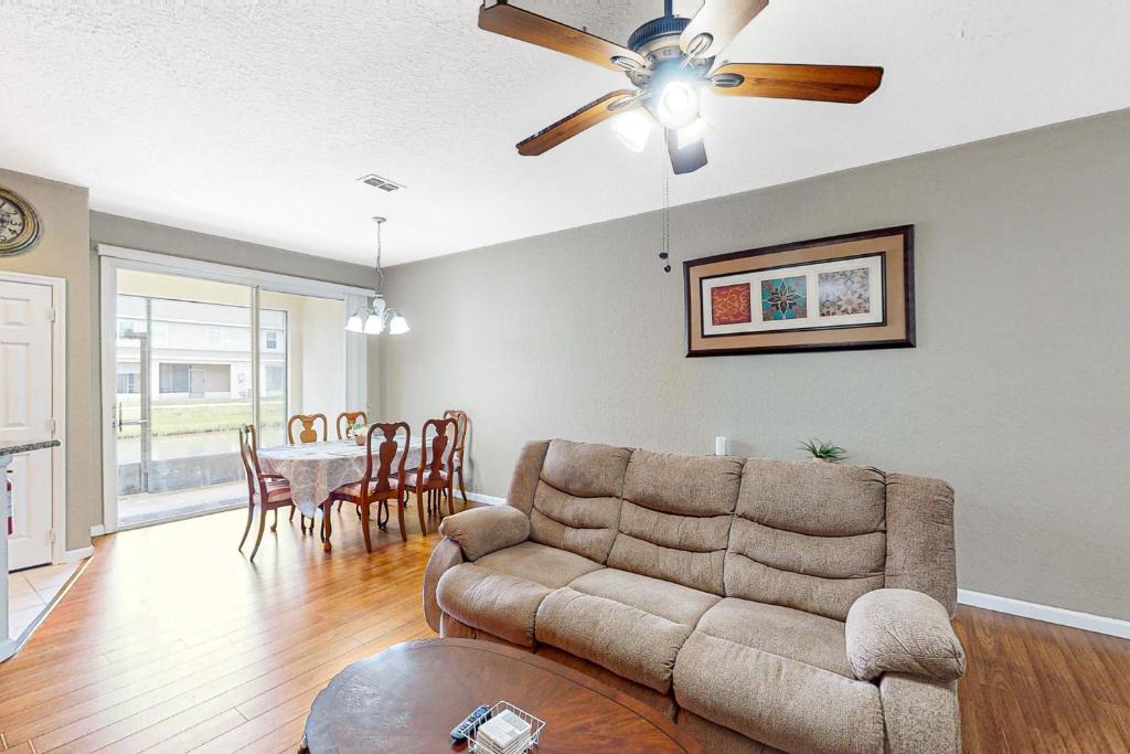 Trafalgar Village House | Town Terrace Townhomes
