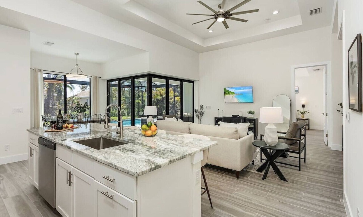 Trafalgar House | Tranquil Escape*Modern Pool Home
