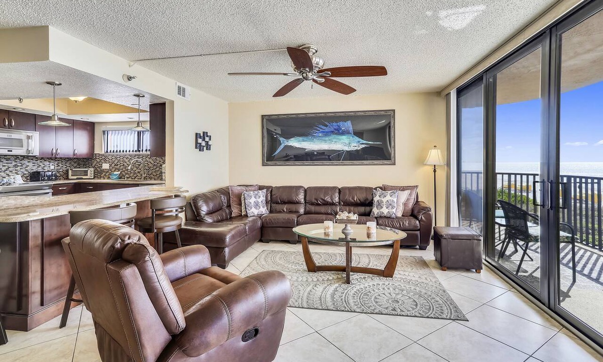 Madeira Beach Condo | Trillium 1A South Corner|Amazing Remodel|Stunning View from balcony!