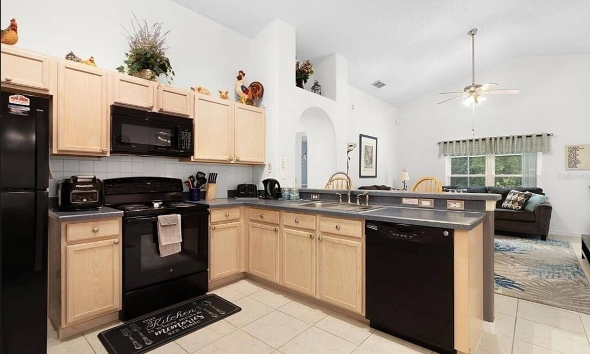 Eagle Pointe South Villa | Tropical Escape By Shine Villas 244 4 Bedroom Villa