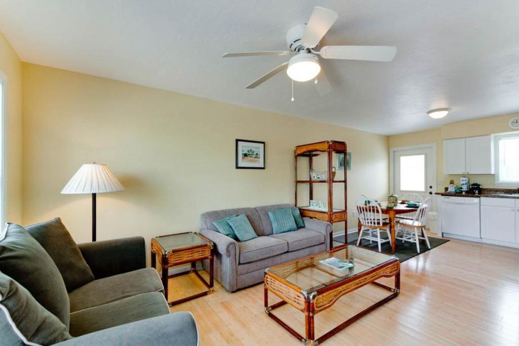 Holmes Beach House | Turtle Nest