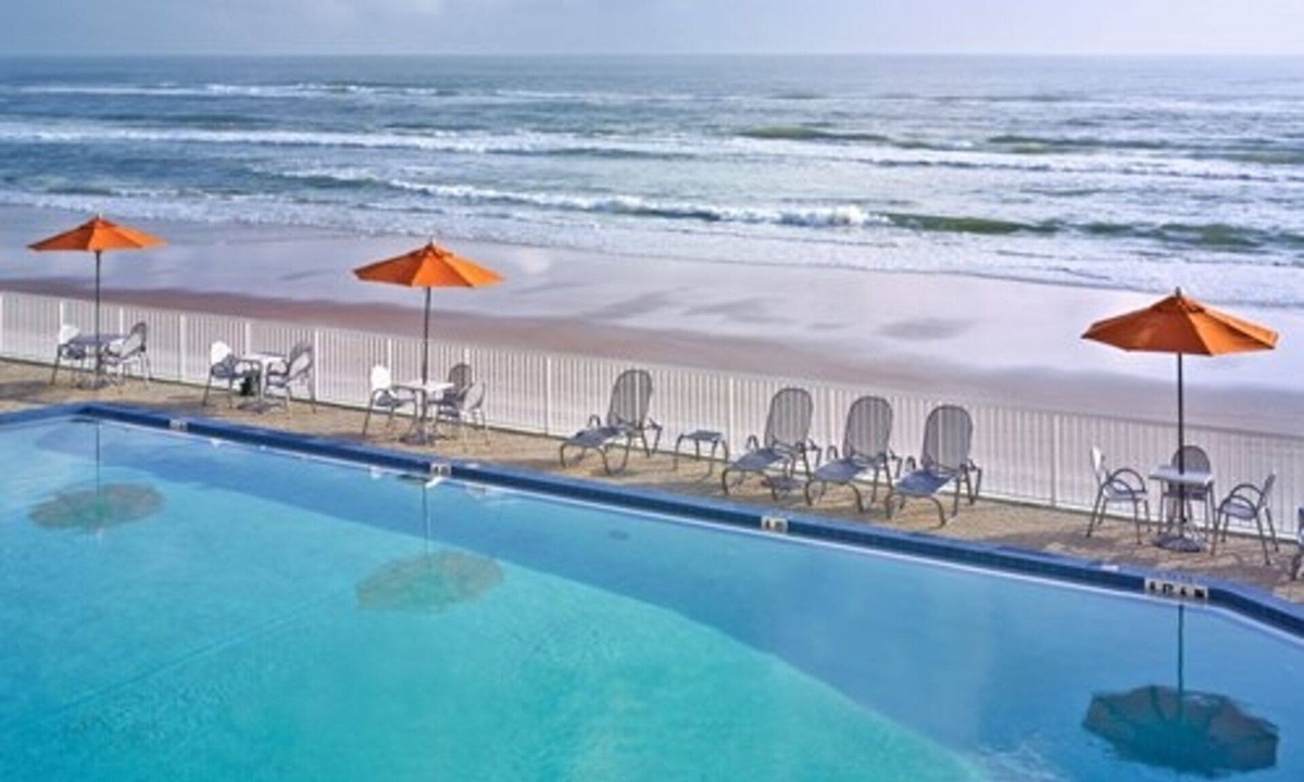 Daytona Beach Shores Resort | Two Bedroom Ocean Front Condo, Daytona Beach 2408680sa