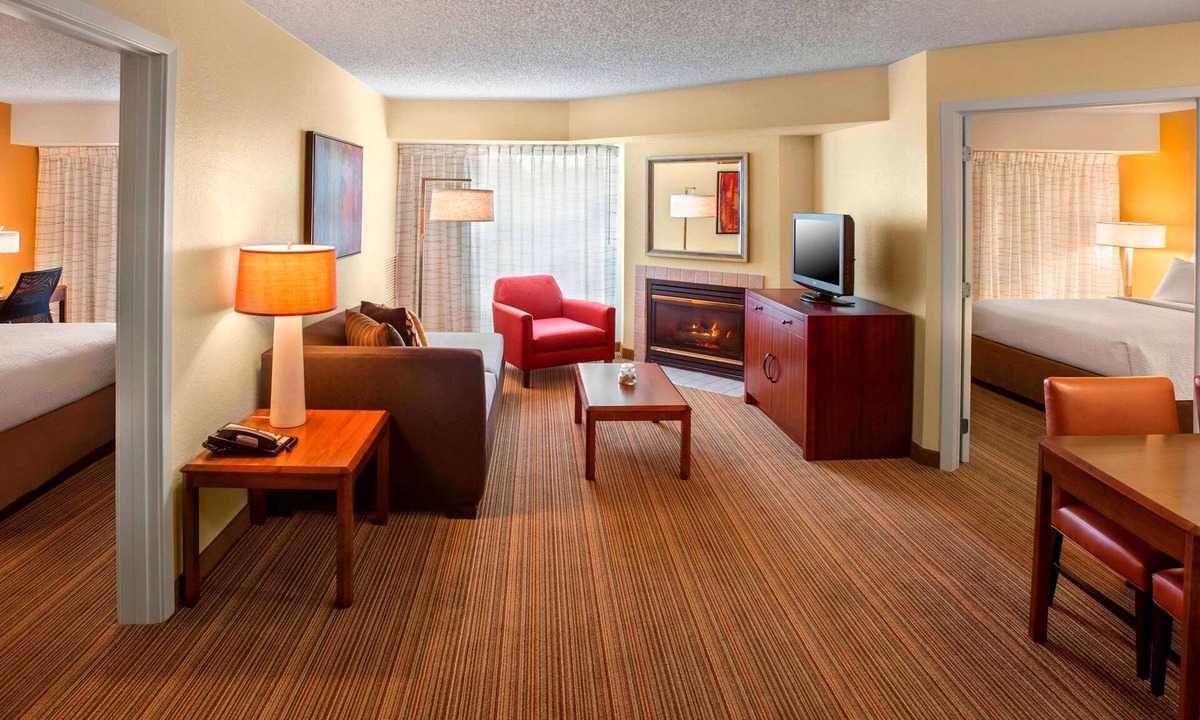 Bethlehem Hotel | Two Spacious 2 Bedroom Suites | Bethlehem Golf Club - 2.7 miles away