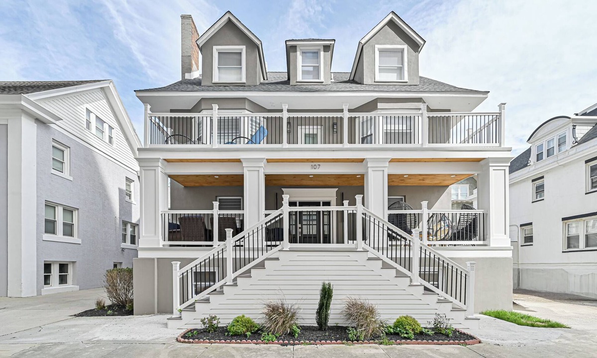 Ventnor City House | Ultra North Beach, Ventnor family beach house