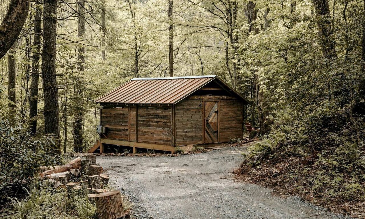 Zirconia Cabin | Unique Barnwood Cabin Retreat with Fire Pit and Outdoor Adventure in Zirconia, North Carolina
