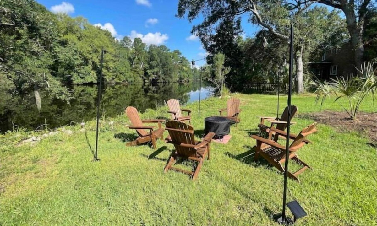 West Ashley House | Updated Lakeside Retreat