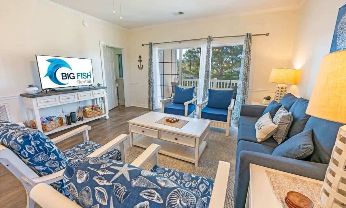 Socastee Condo | Updated Large 2BR in Azalea Lakes, Pools, PondView