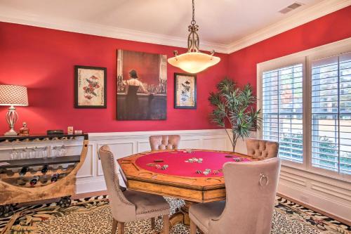 Aiken House | Upscale Home w/Poker Room < 1 Mi to Golf!