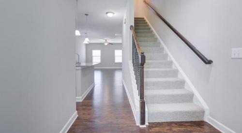Pineville House | Upscale King 3BR Townhouse in Pineville