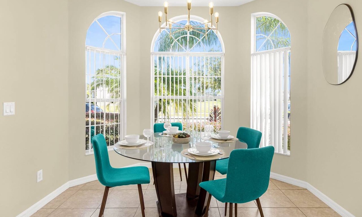 Crystal Cove House | Upstay - New Home Near Disney w Private Pool BBQ