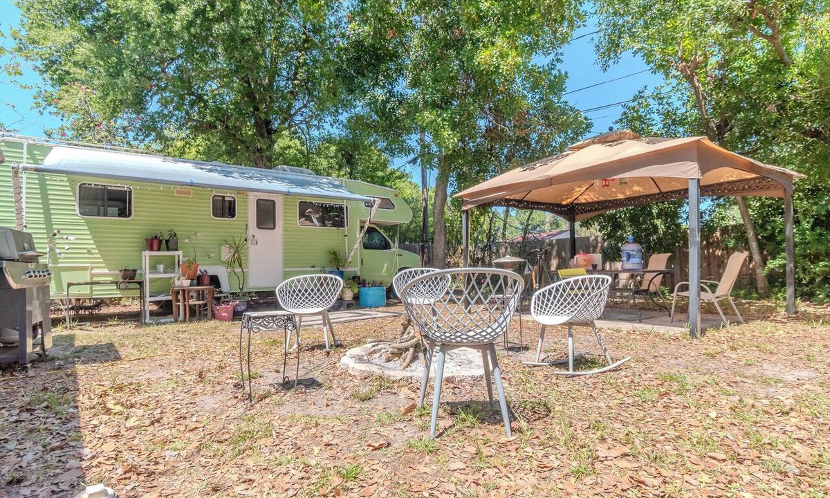 Meadowlawn House | Urban Backyard RV Camping Experience in St. Petersburg, Florida