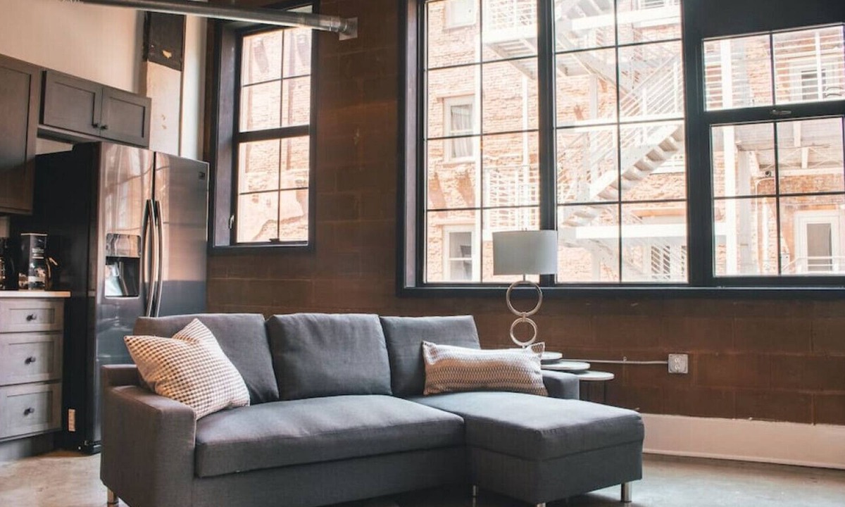Old City Apartment | Urban Loft ≫ Corner of Downtown & Old City ≪