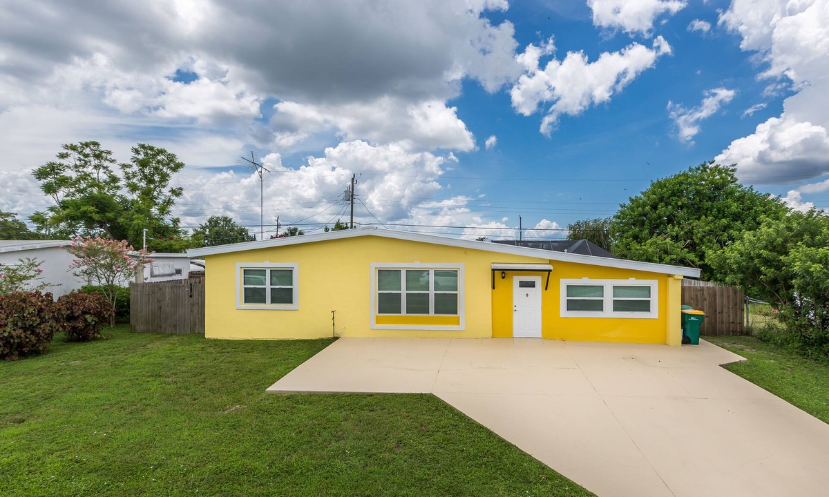 Port Charlotte House | Vacation Home Meehan