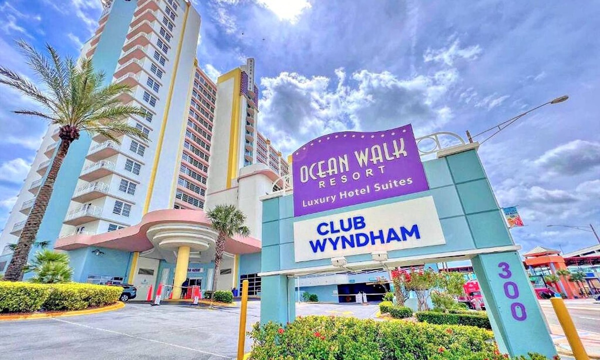 Brush - Stewarts Condo | Vacation in comfort and luxury - 4th floor 3 BR Oceanfront - Wyndham Ocean Walk