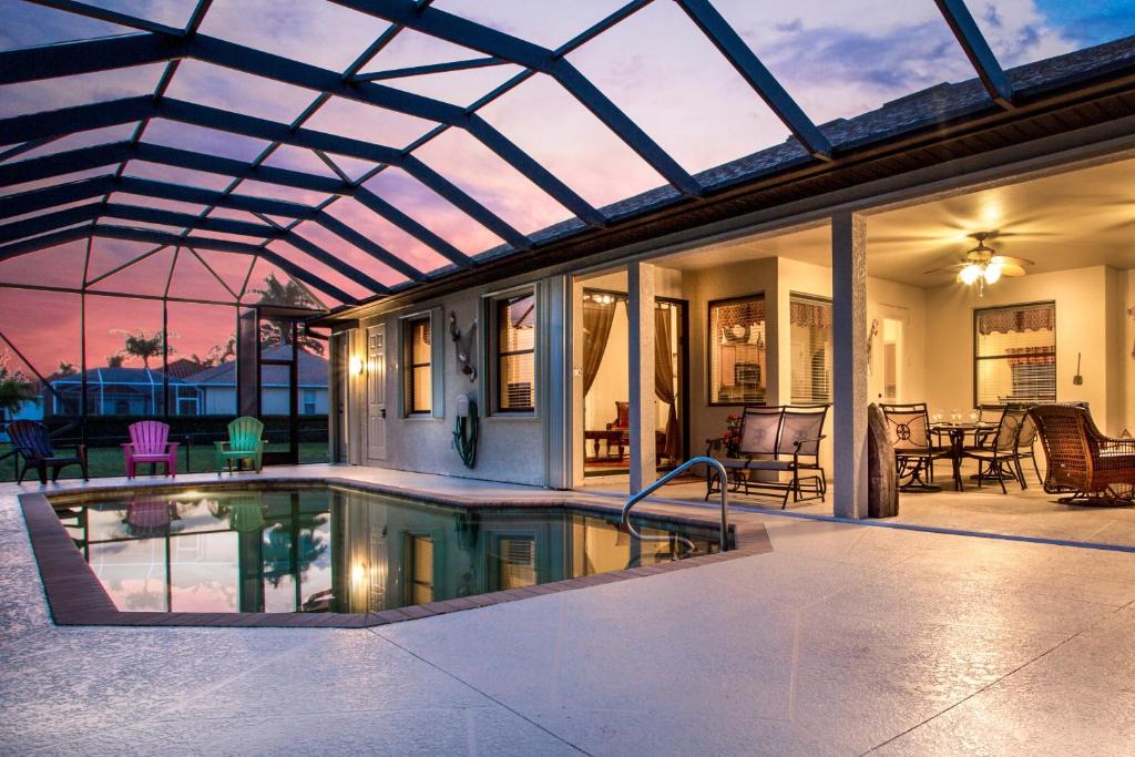 Pelican Villa | Villa Maxine