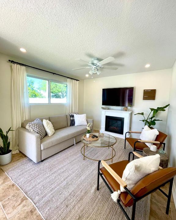 Jacksonville Beach House | Walk to Beach - Fully Renovated Modern Jax Beach Retreat