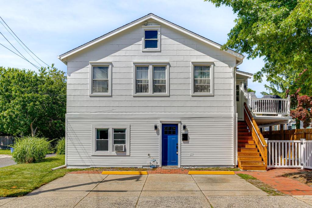 Somers Point Apartment | Walk to Beach: Somers Point Apartment!