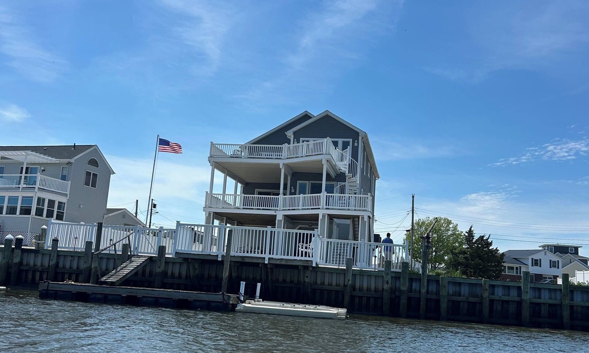Mystic Island House | Waterfront 4-bdrm home with refuge views and dock on Mystic Island sleeps 9-10