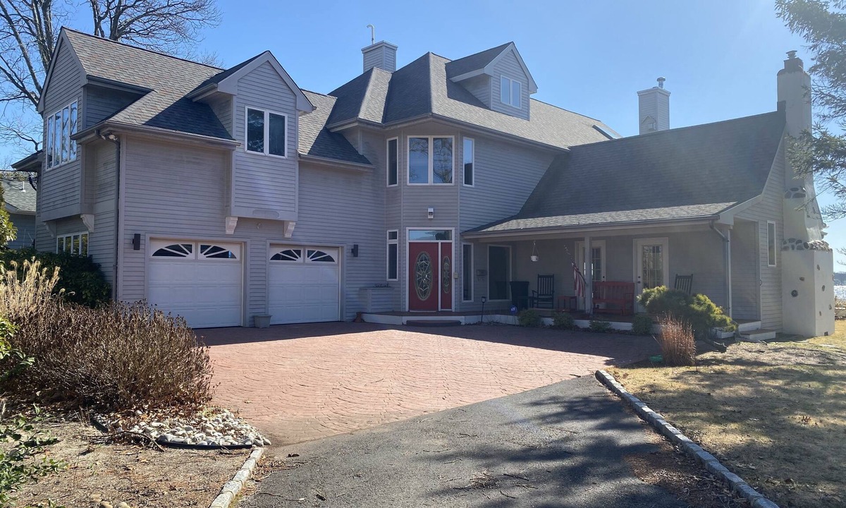 Brick House | Water Front Property on Exclusive Princeton Avenue, Brick NJ
