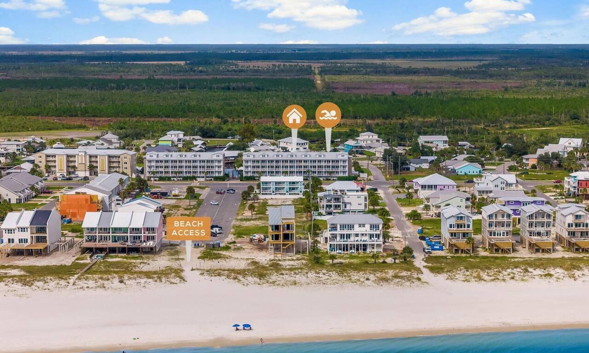 Mexico Beach Condo | Waterfront Condo w/Pool|Boat Slip in Mexico Beach