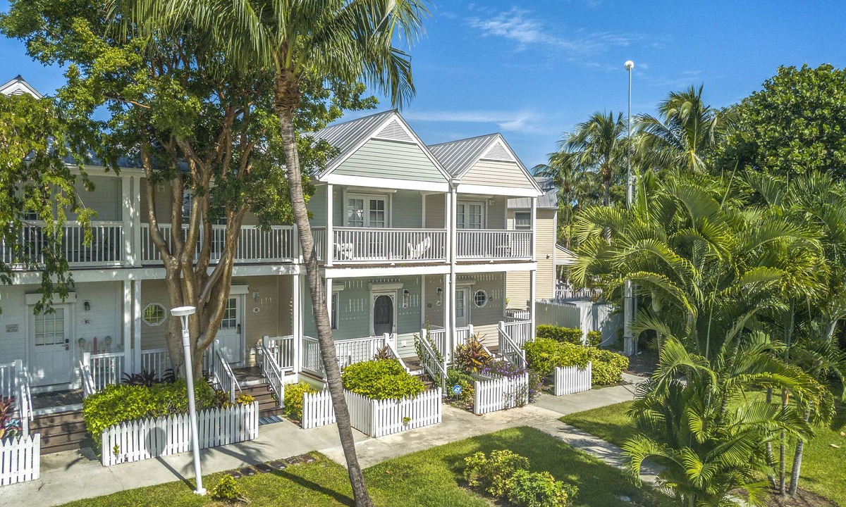 Marathon House | Waterfront Duck Key Villa - Sleeps 6
