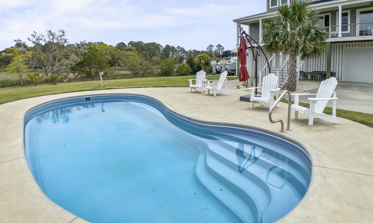 Charleston House | Waterfront Escape - Private Pool, Dock, Minutes to Folly and Downtown Charleston