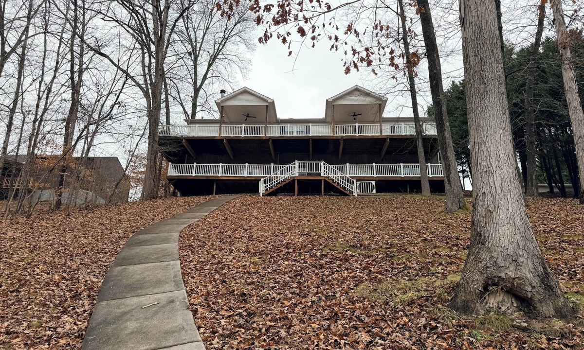 Jacksboro House | Waterfront home in Jacksboro near Twin Cove Marina and ATV trails