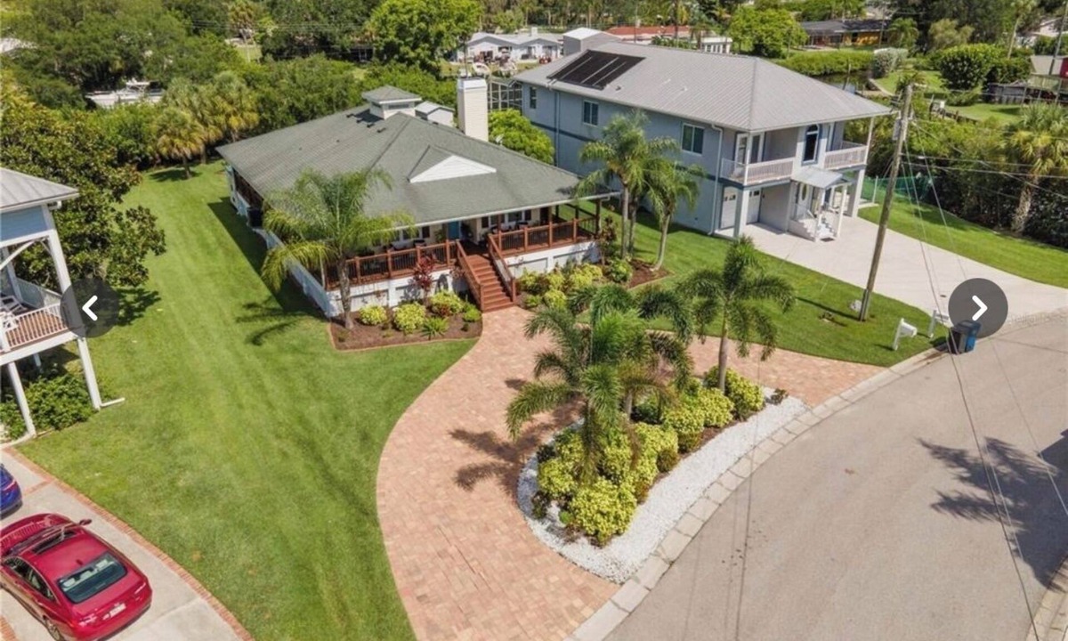 Ellenton House | Waterfront Key West Style Home