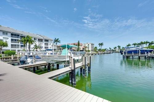 Marco Island House | Waterfront Marco Island Condo < 1/4 Mi to Beach!