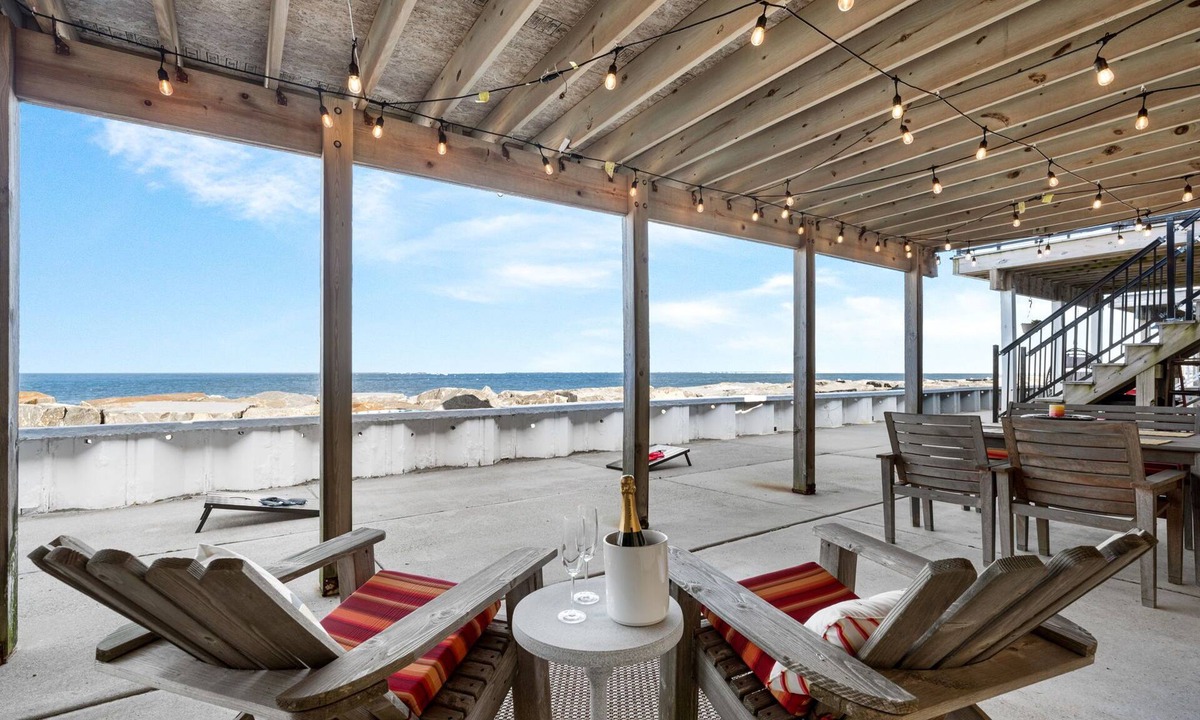 Anglesea Apartment | Waterfront North Wildwood Family Retreat