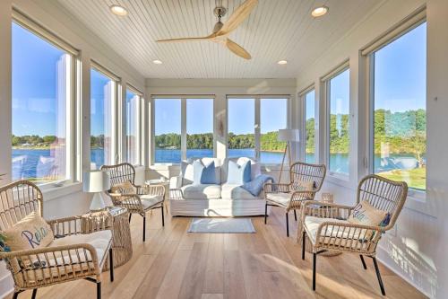 Winchester House | Waterfront Oasis On Tims Ford Lake: Pool/Kayak!