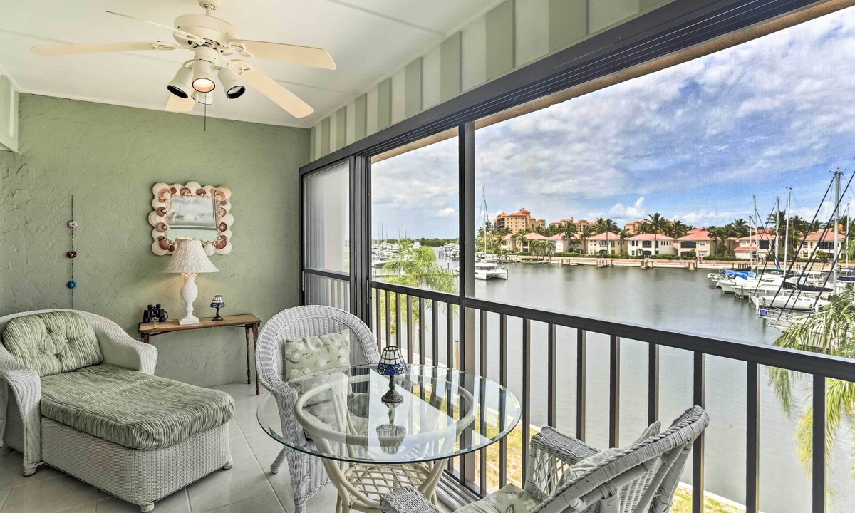Burnt Store Marina Condo | Waterfront Views + Pool Access: Punta Gorda Escape