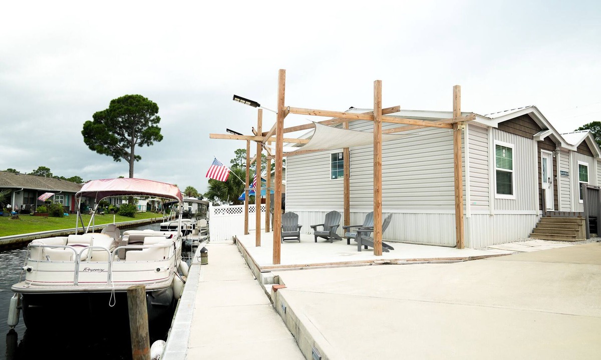 Upper Grand Lagoon House | ☀️WATERFRONT W BOAT ACCESS PCB. 3BD 2BA. PRIVATE CANAL RIGHT TO THE BAY