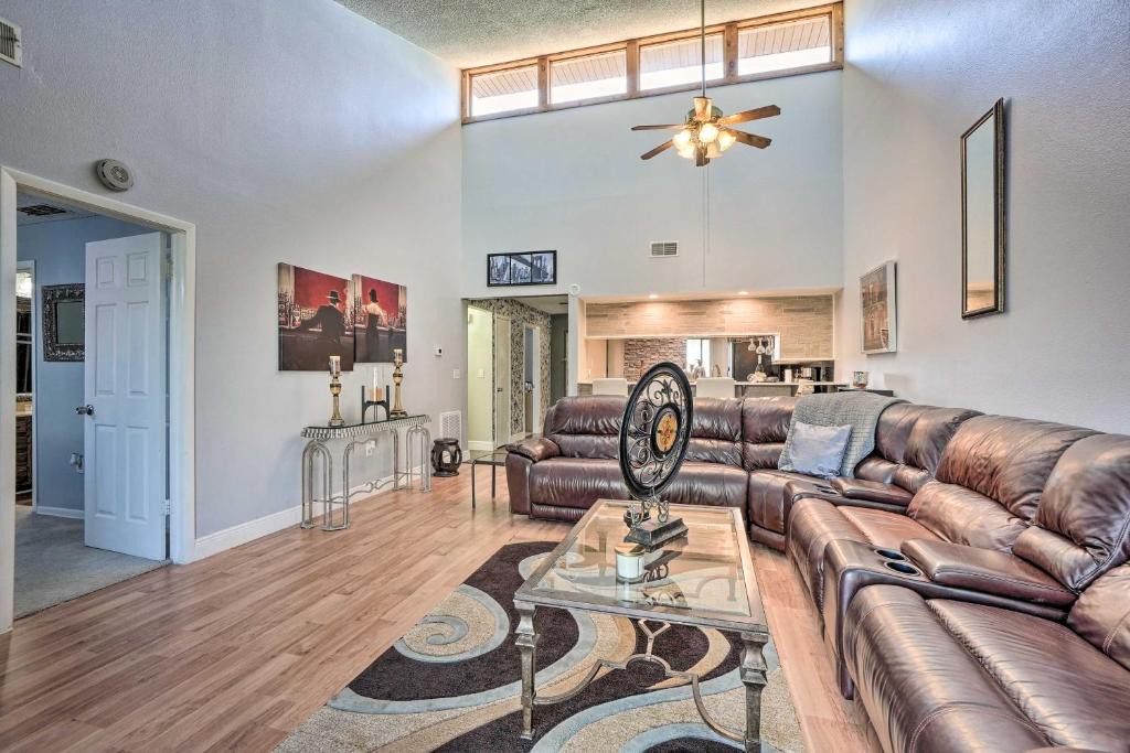 New Port Richey East Apartment | Waterside New Port Richey Condo with Pool Access!