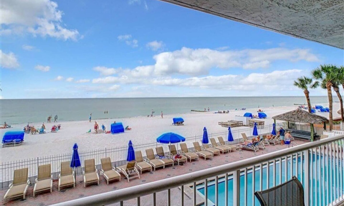 Beachfront | Madeira Beach